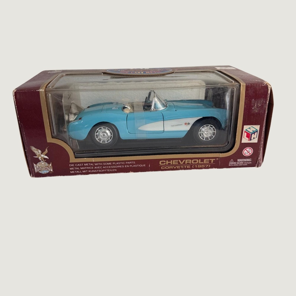 Road Legends 1957 Chevrolet Corvette Blue 1:18 Die-Cast Metal Car 92018